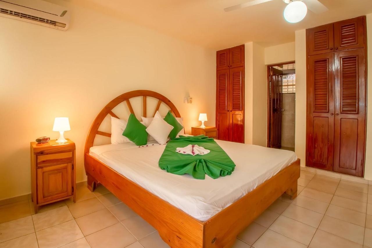 Hotel Plaza Europa Sosúa Extérieur photo
