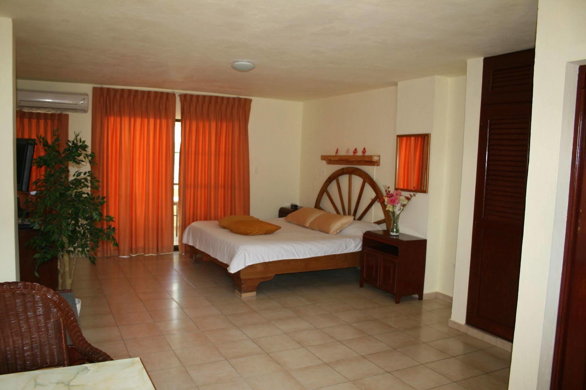 Hotel Plaza Europa Sosúa Extérieur photo